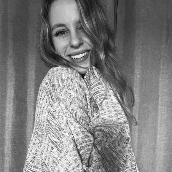 Meet your Posher, Shandi - Picture 1 of 1